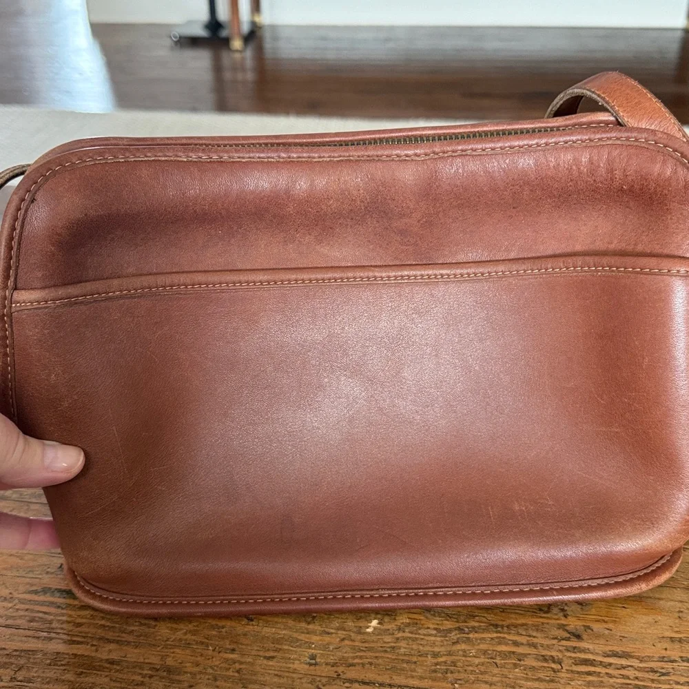 Coach British Tan Vintage 0607-353 Leather Crossbody Purse 11.5x8x3.5" - Picture 2 of 9